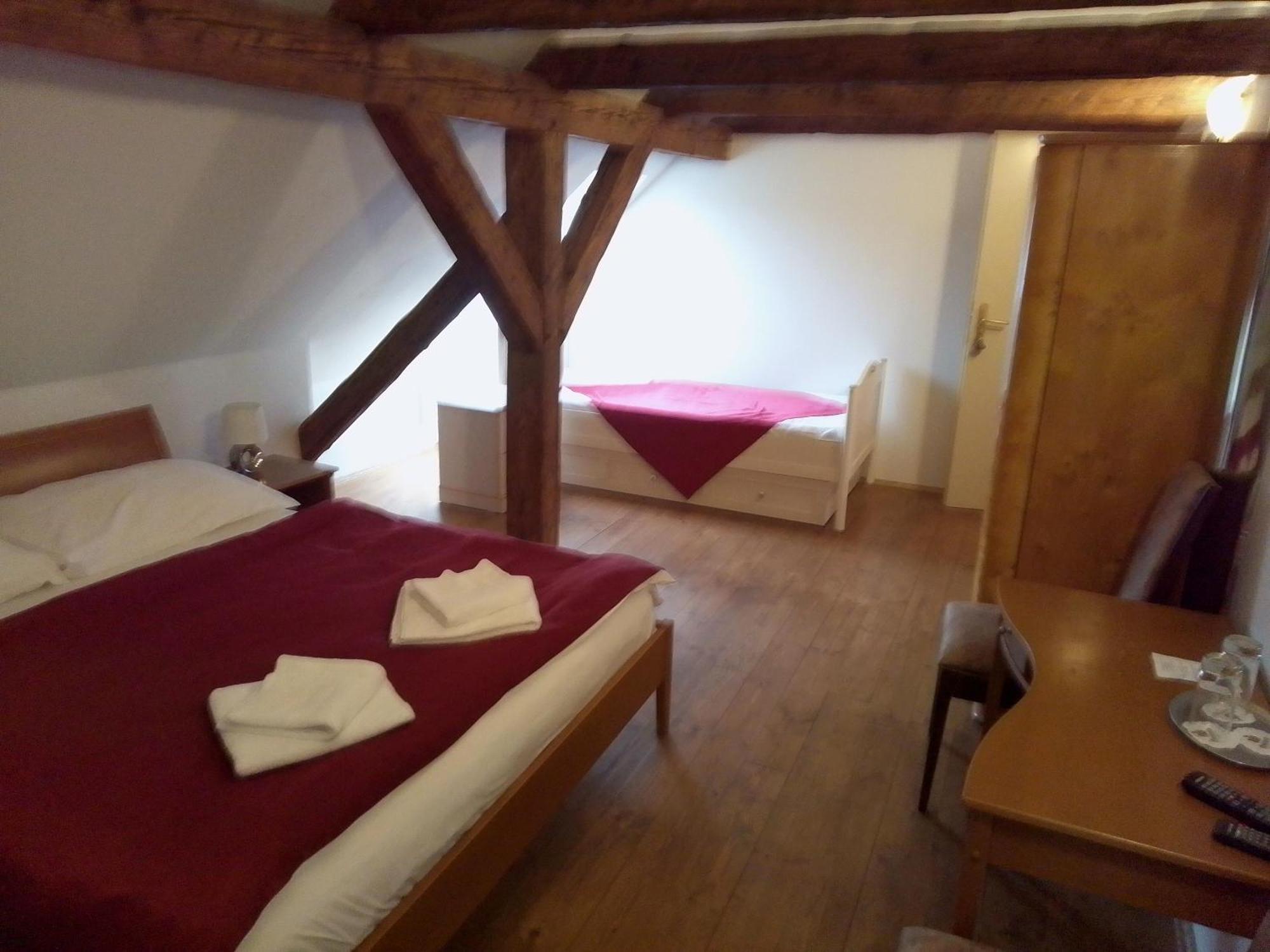 Antonio Residence Škvorec Szoba fotó